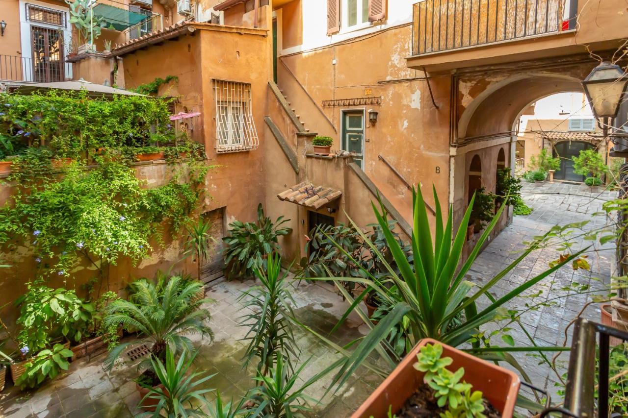 Appartement Al Cortile Del Moro à Rome Extérieur photo